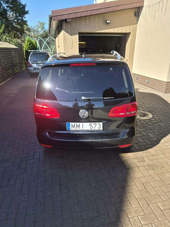 Volkswagen Touran 2013 — photo 7