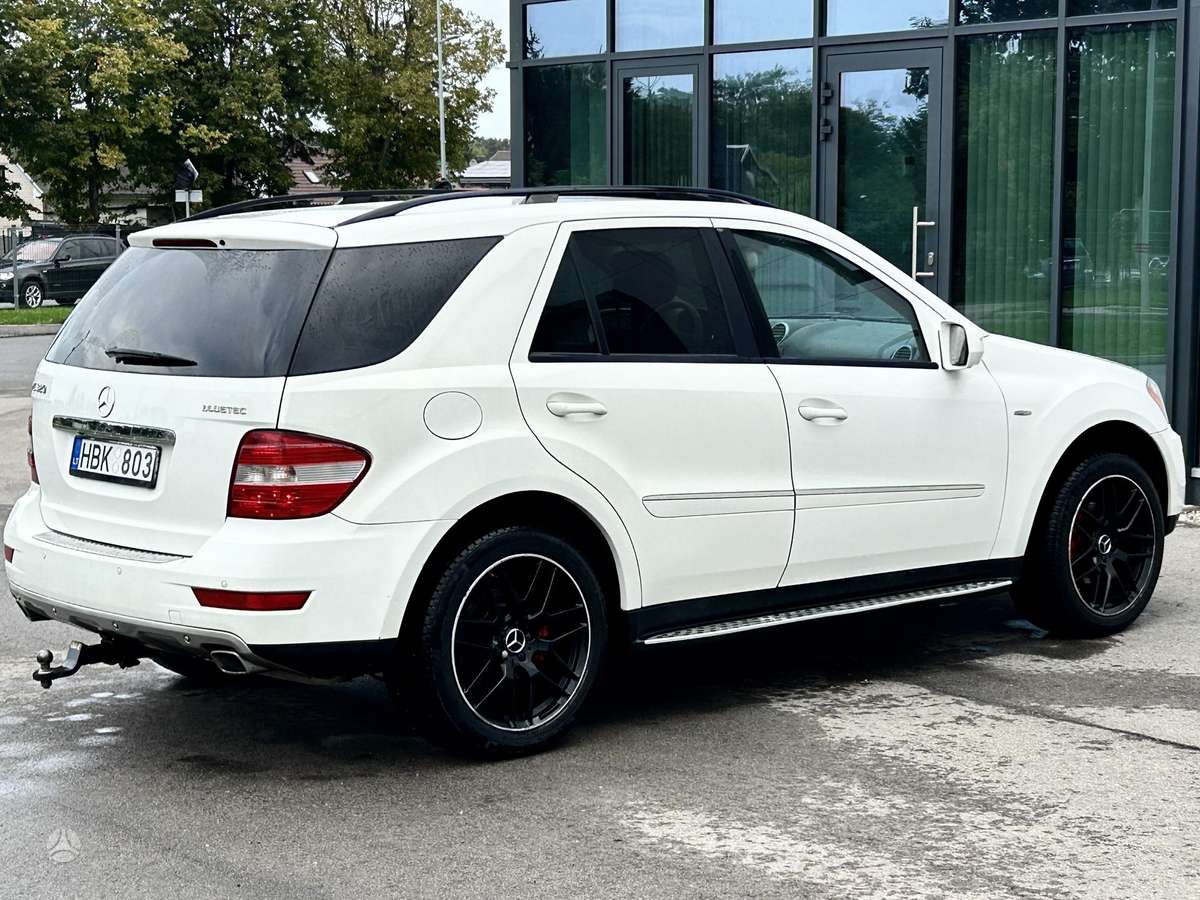 Mercedes-Benz ML320 2010 — photo 8