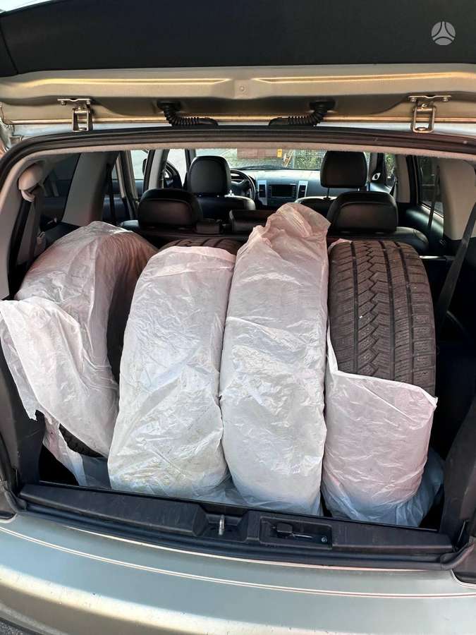 Mitsubishi Outlander 2008 — photo 11