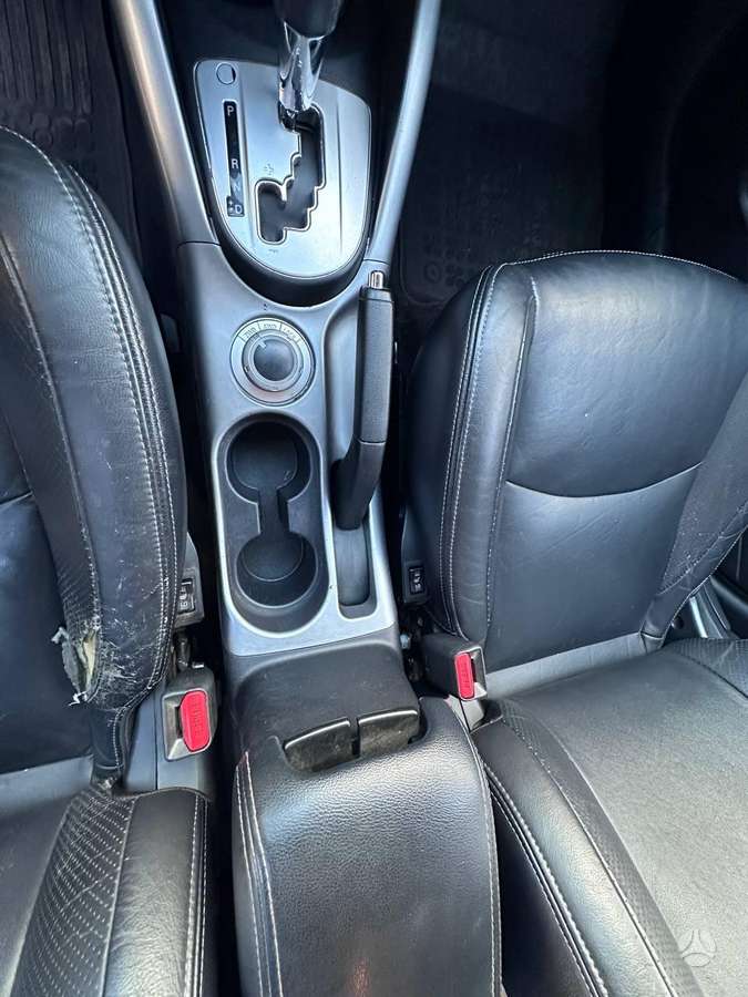 Mitsubishi Outlander 2008 — photo 9