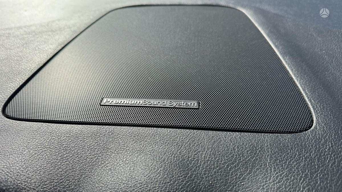 Ford S-MAX 2014 — photo 23