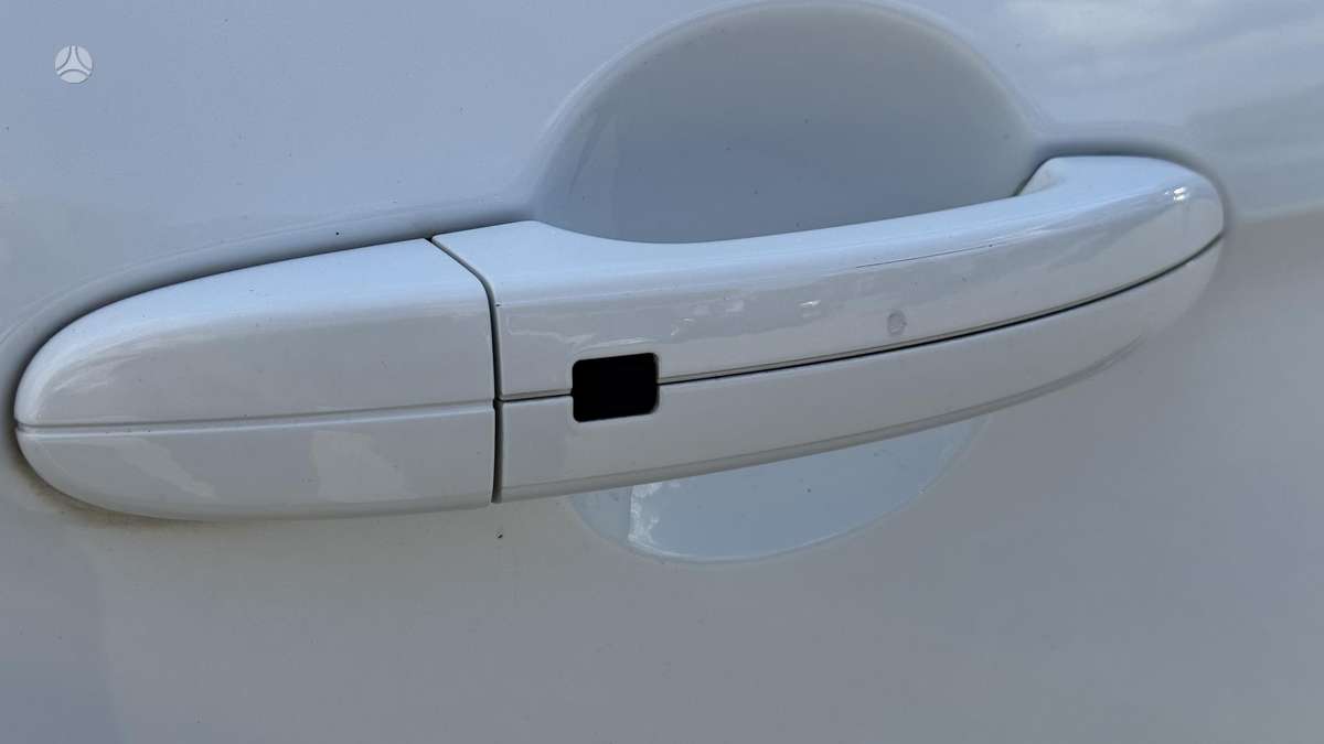 Ford S-MAX 2014 — photo 31