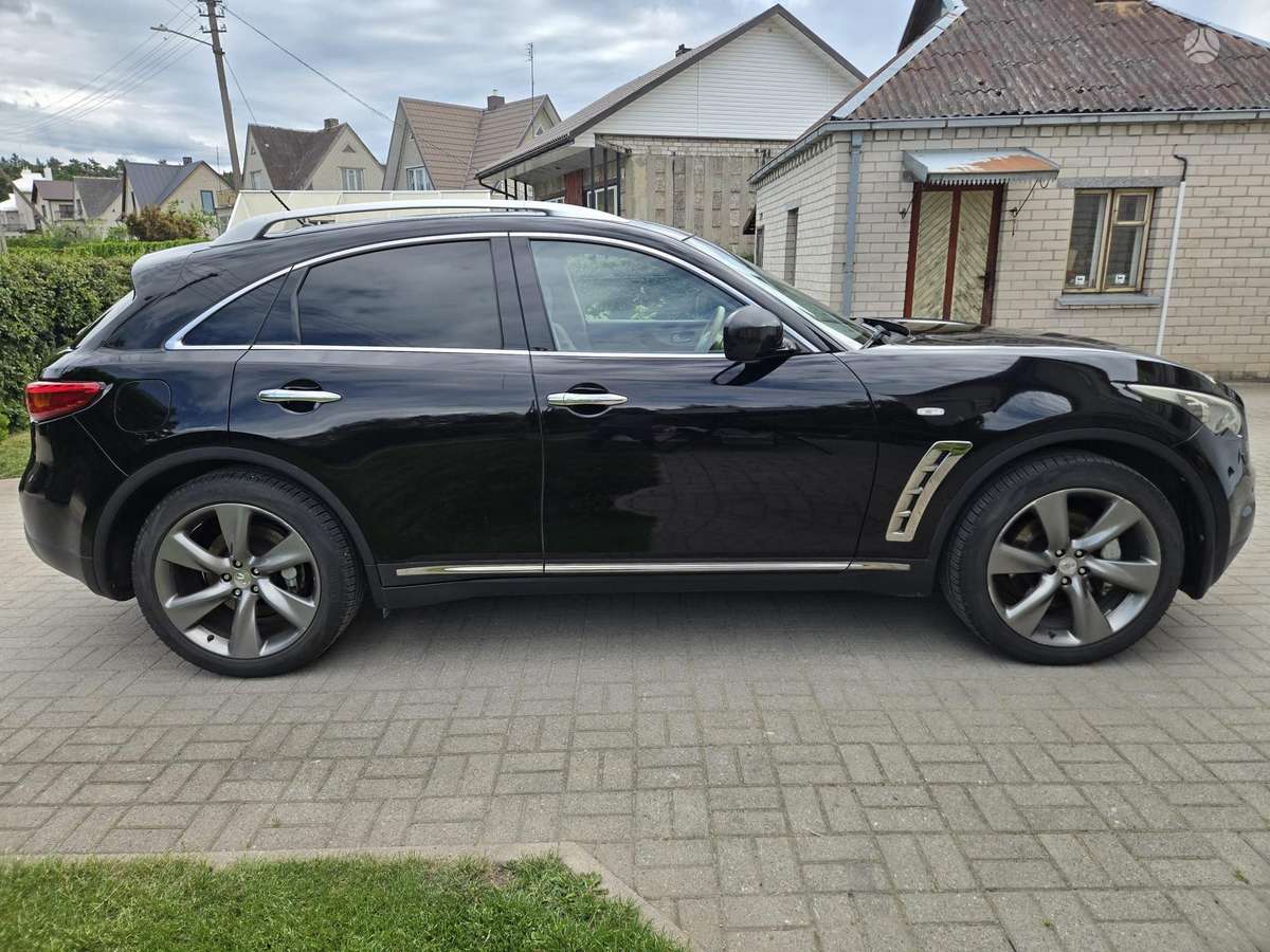 Infiniti FX30 2013 — photo 6