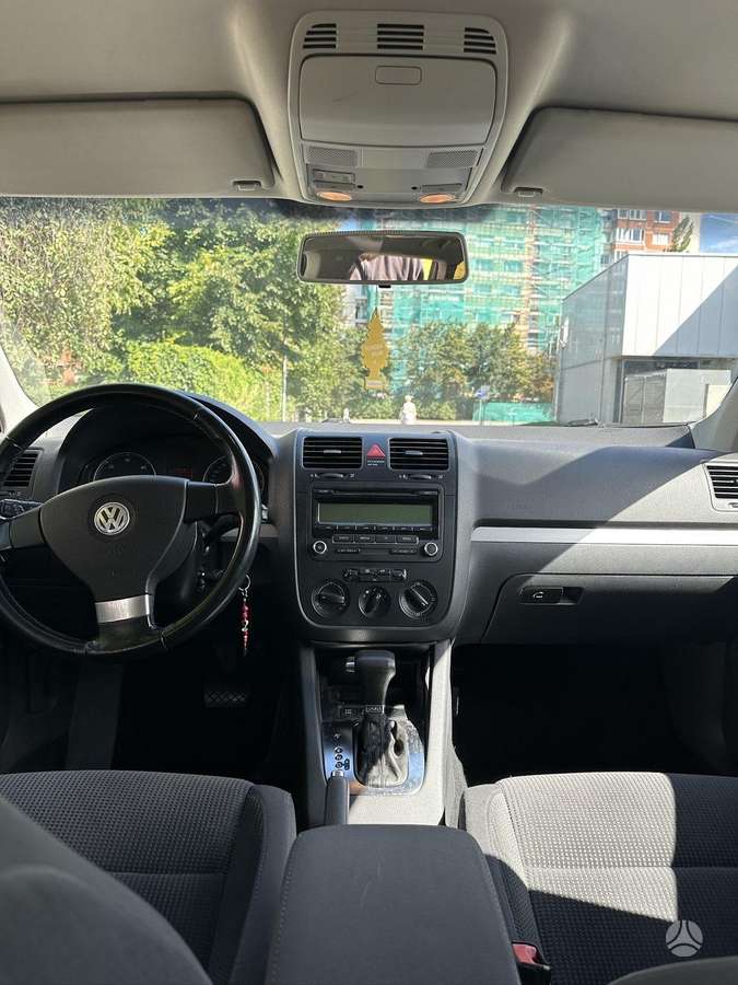 Volkswagen Golf 2009 — photo 10