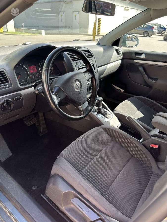 Volkswagen Golf 2009 — photo 8