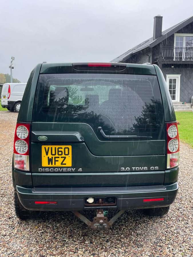 Land Rover 2010 — engine 2993 cm³, 245 HP (180kW)