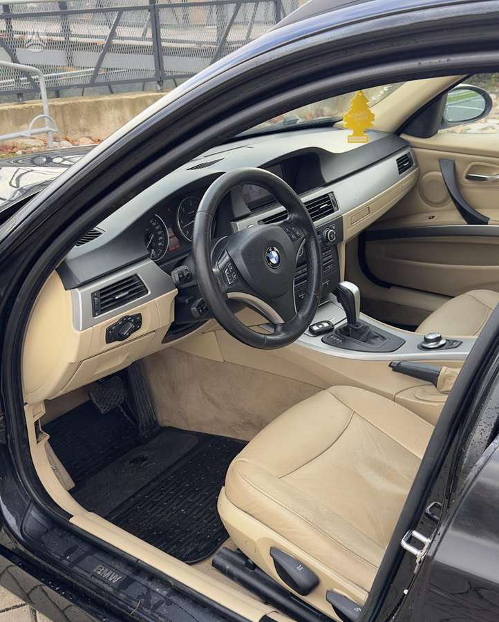 BMW 325 2008 — photo 10