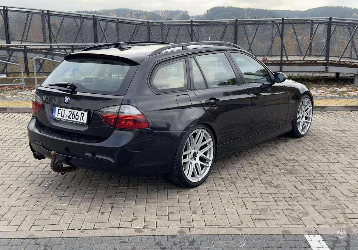 BMW 325 2008 — photo 6