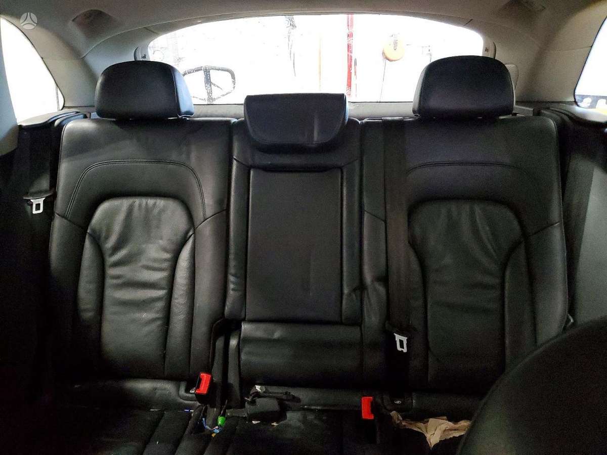 Audi Q5 2014 — photo 11