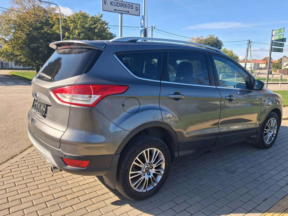 Ford Kuga 2014 — фото 11