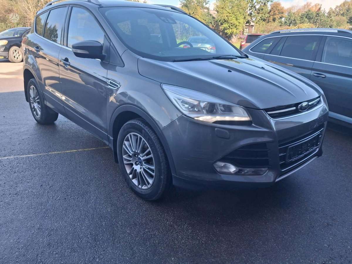 Ford Kuga 2014 — фото 17