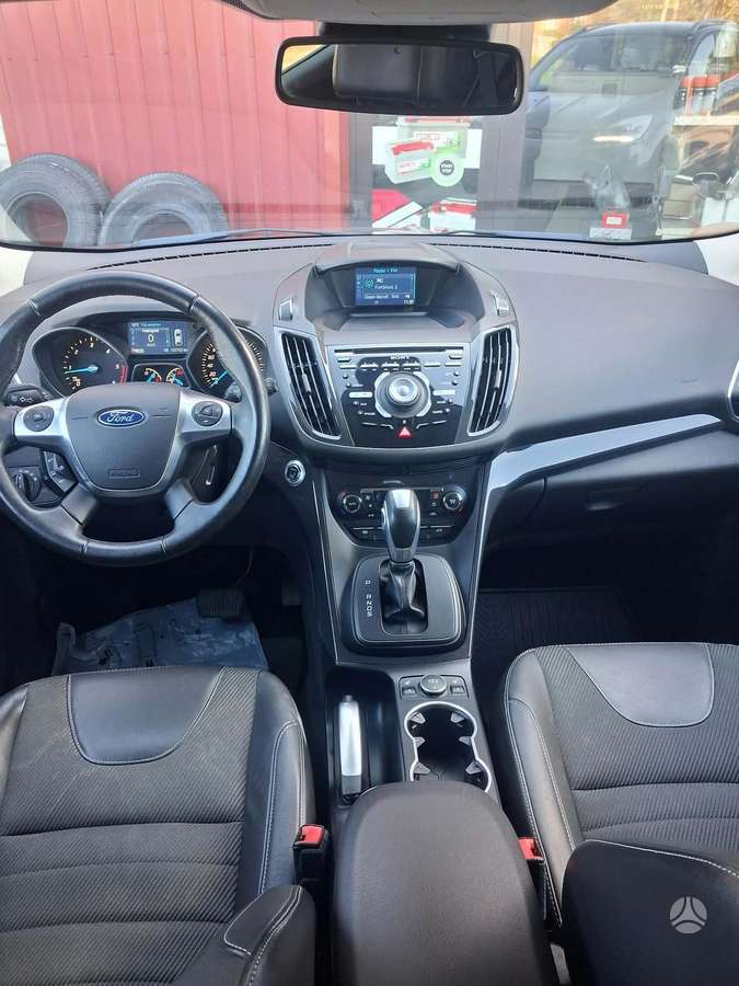 Ford Kuga 2014 — фото 18