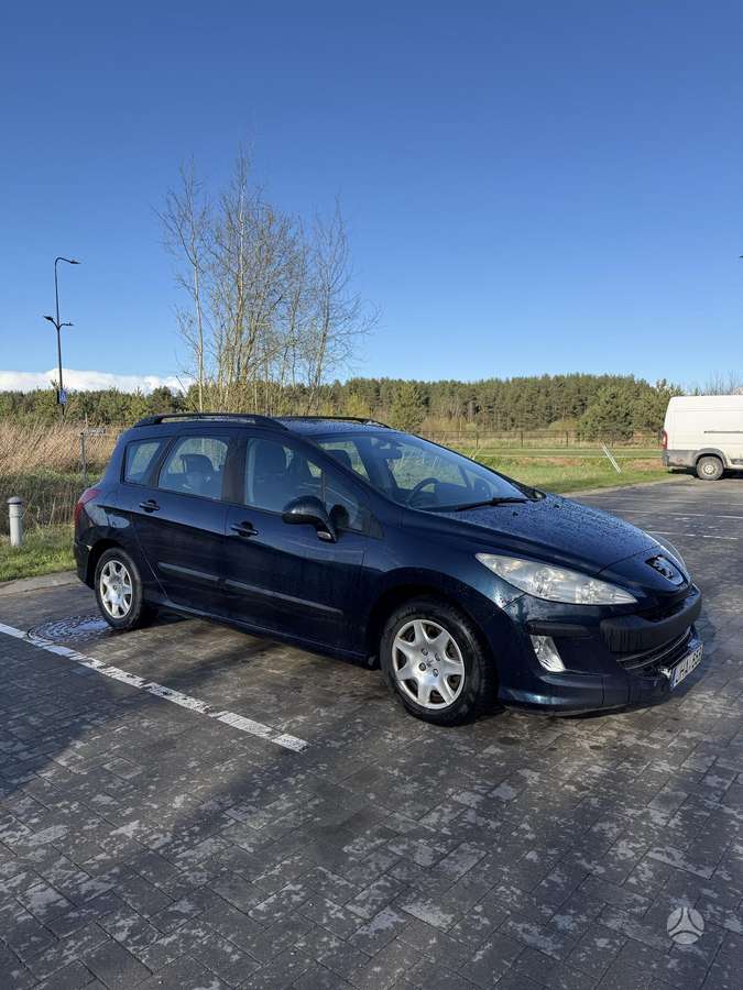 Peugeot 308, 2011