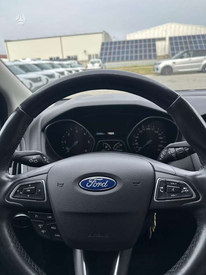 Ford Focus 2015 — фото 13