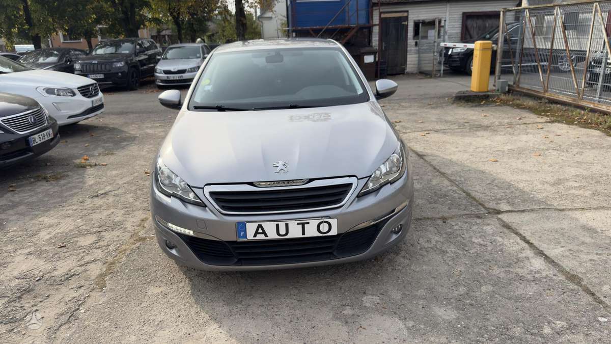 Peugeot 307 2015 — вигляд ззаду