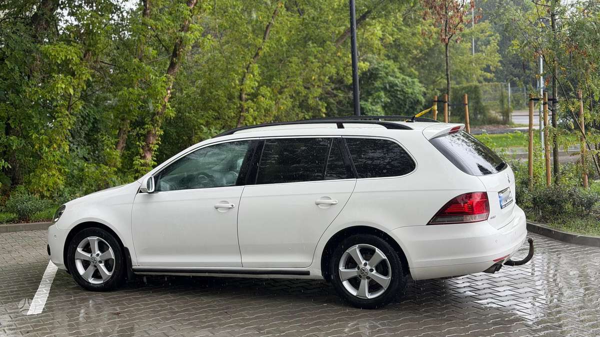 Volkswagen Golf 2010 — photo 7