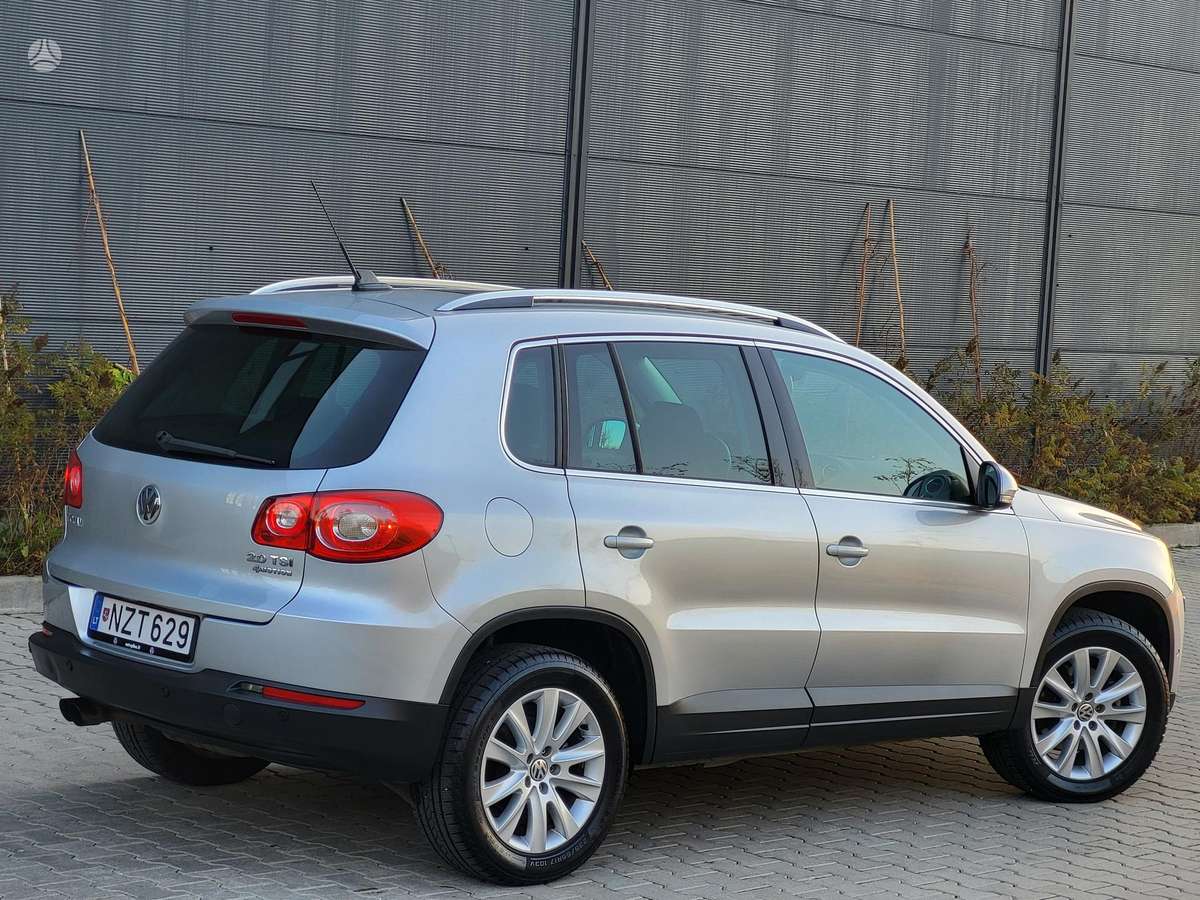 Volkswagen Tiguan 2010 — photo 7
