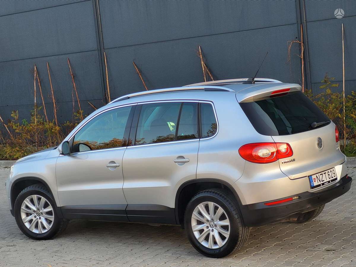Volkswagen Tiguan 2010 — photo 9