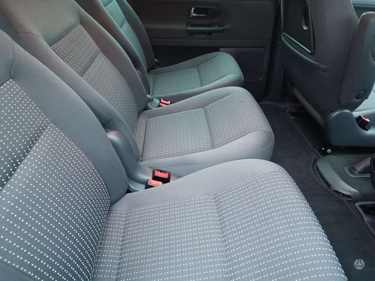 Seat Alhambra 2010 — photo 13