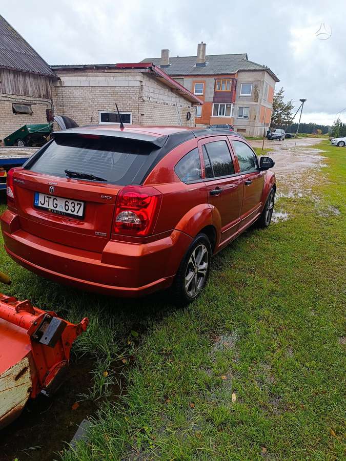 Dodge Caliber 2007 — rear view