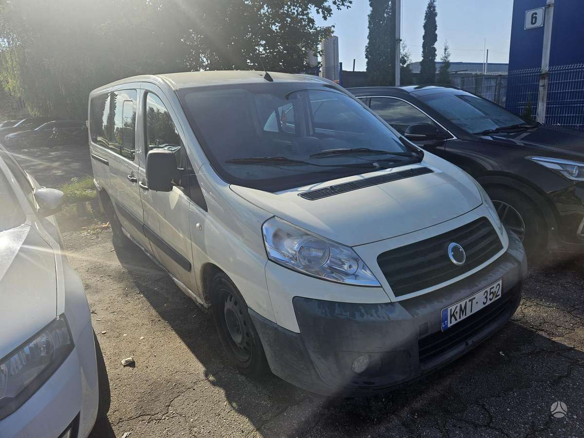 Fiat Scudo 2007 — салон