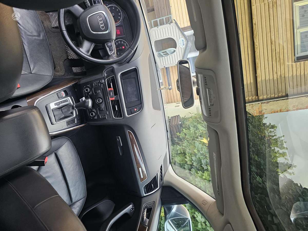 Audi Q5 2011 — photo 9