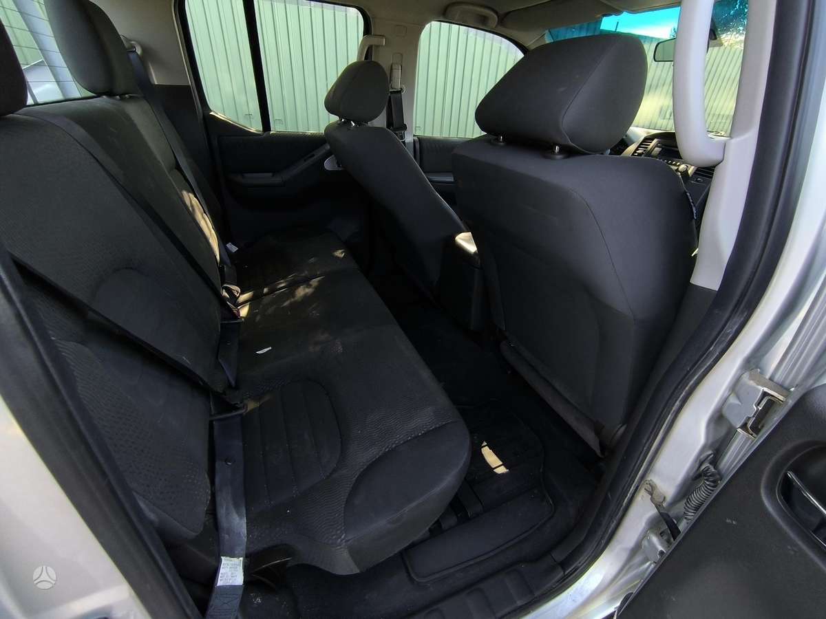 Nissan Navara 2014 — photo 11
