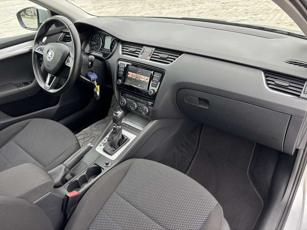 Skoda Octavia 2015 — photo 12