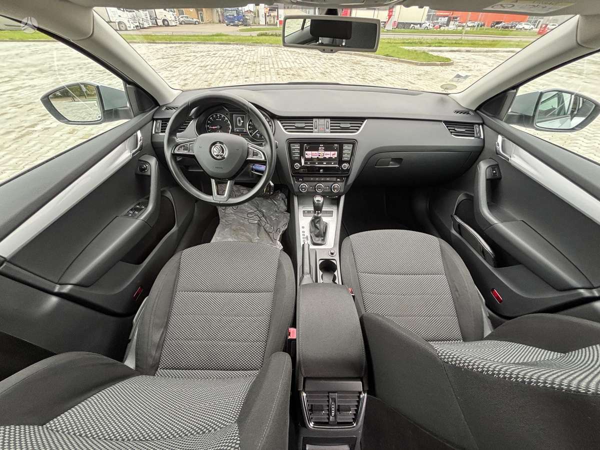 Skoda Octavia 2015 — photo 16