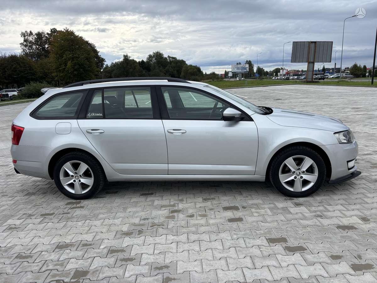Skoda Octavia 2015 — engine 1598 cm³, 110 HP (81kW)