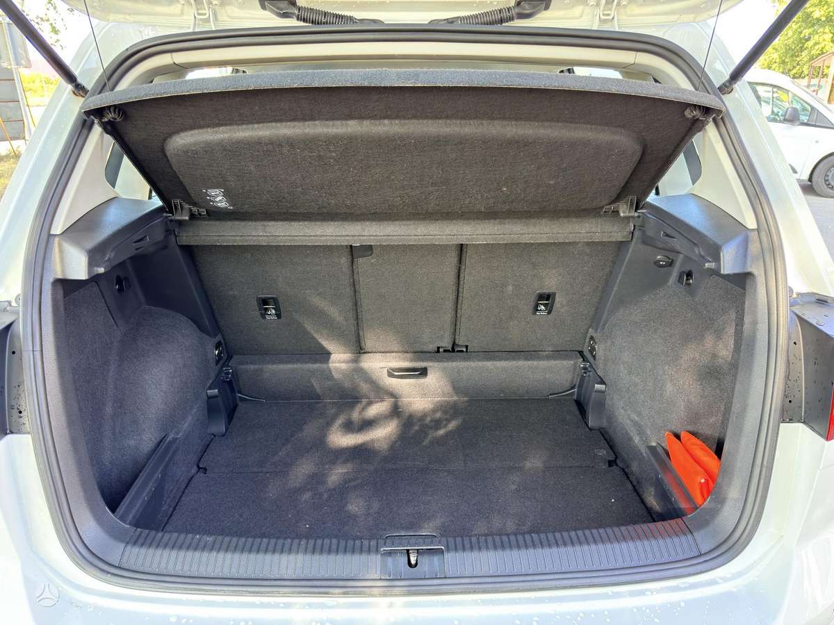 Volkswagen Golf 2014 — photo 17