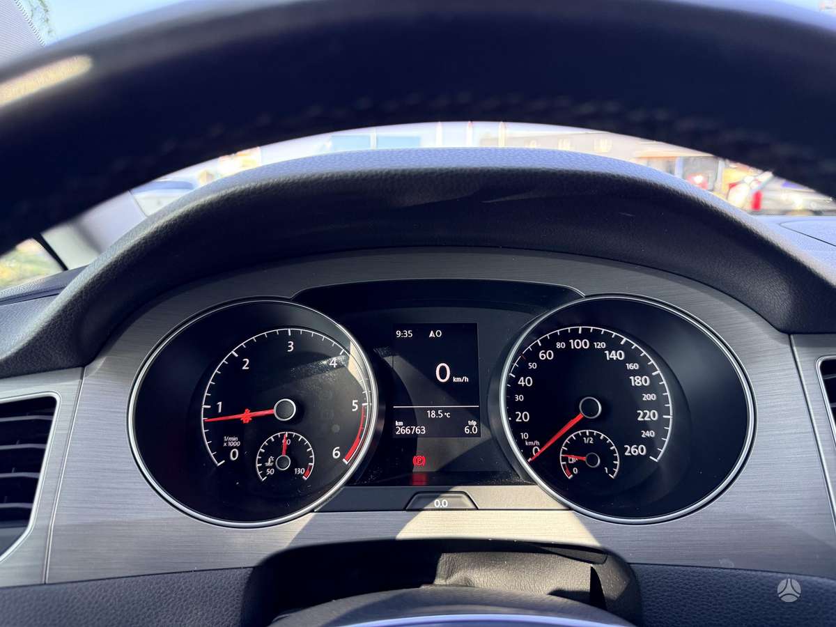 Volkswagen Golf 2014 — photo 18