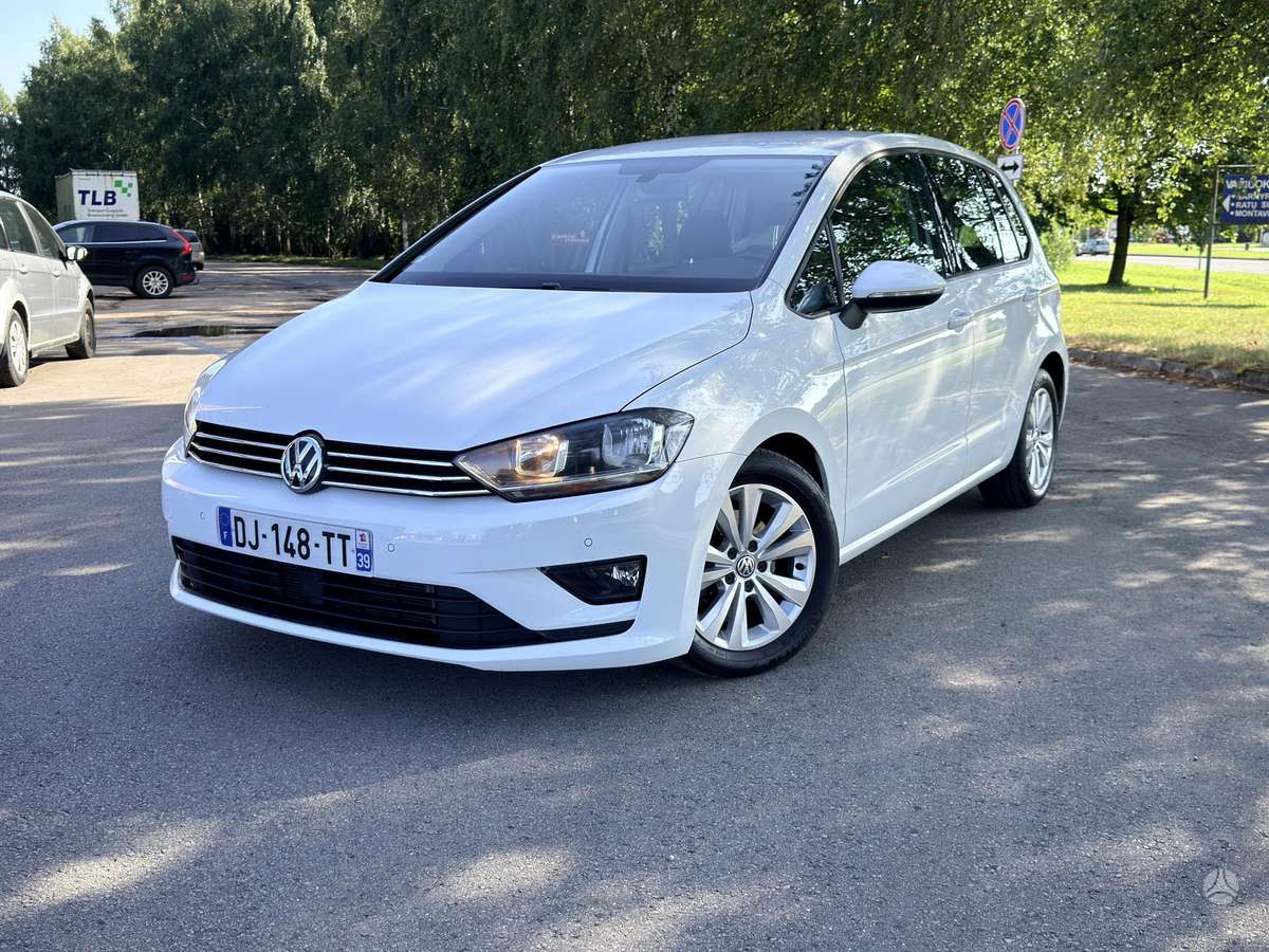 Volkswagen Golf 2014 — rear view