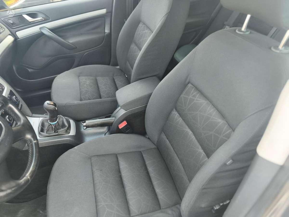 Skoda Octavia 2013 — фото 14