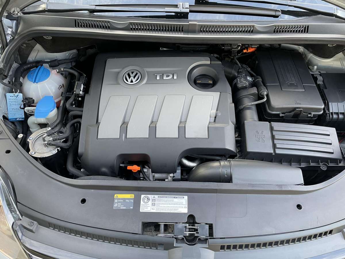 Volkswagen Golf 2013 — photo 26