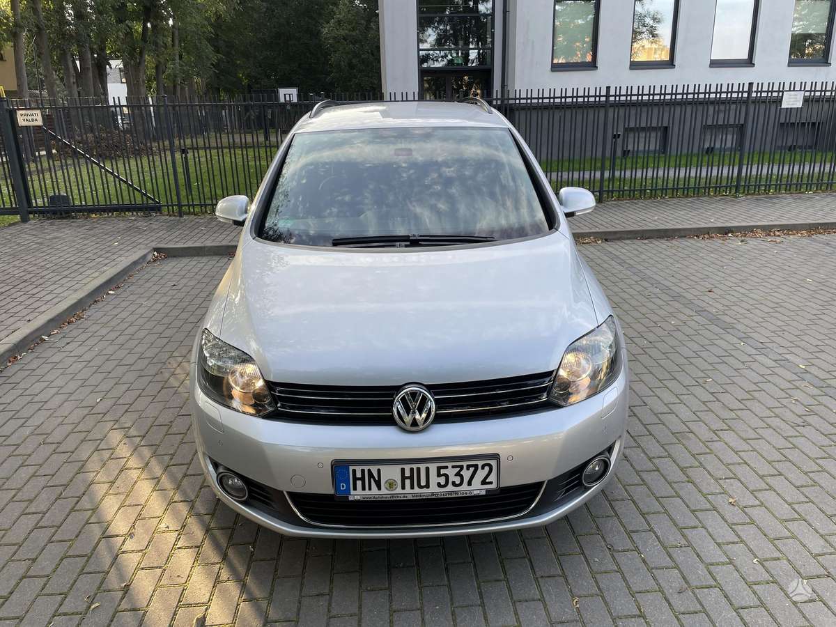 Volkswagen Golf 2013 — engine 1598 cm³, 105 HP (77kW)