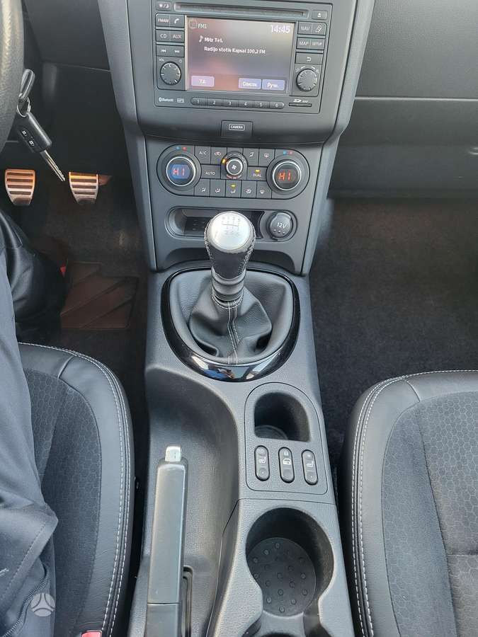 Nissan Qashqai 2013 — photo 12