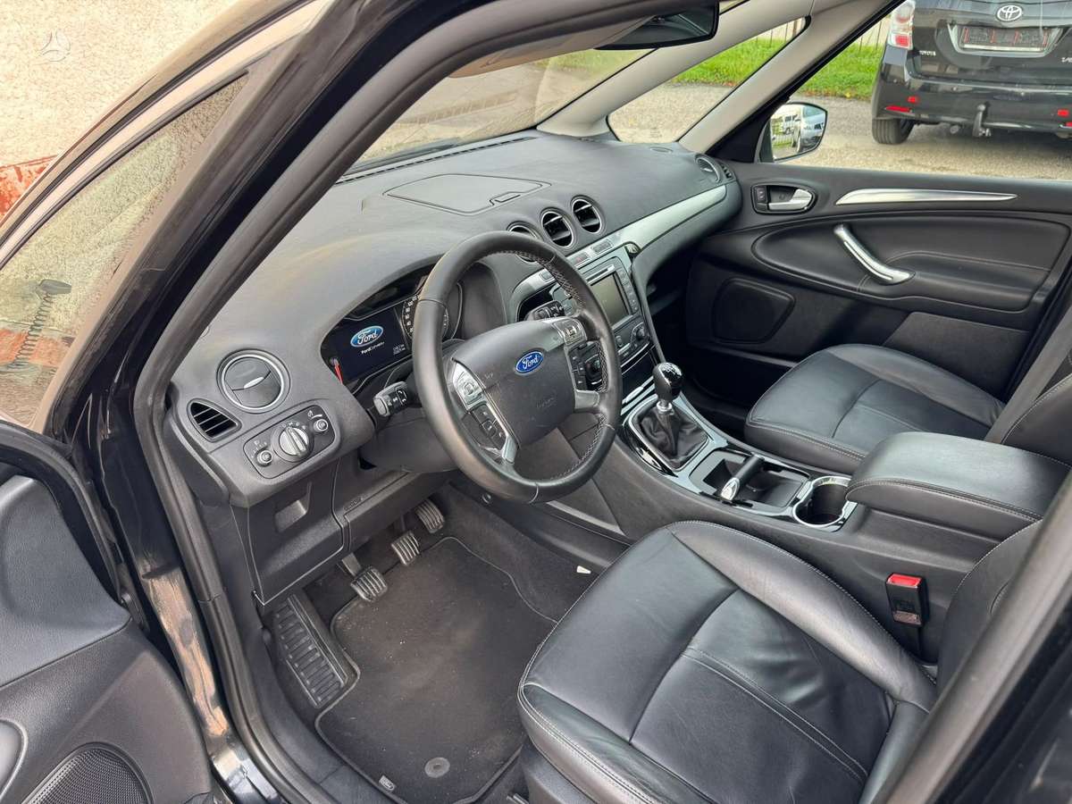 Ford S-MAX 2013 — фото 14