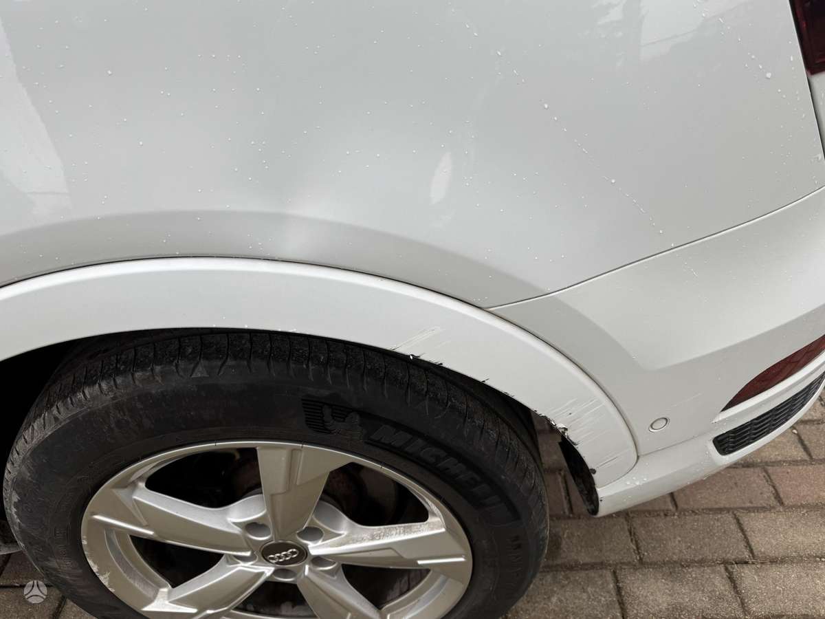 Audi Q3 2015 — photo 6