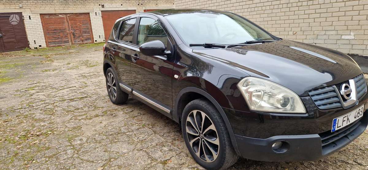 Nissan Qashqai 2008 — салон
