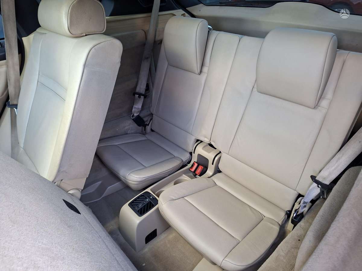 BMW X5 2008 — photo 11
