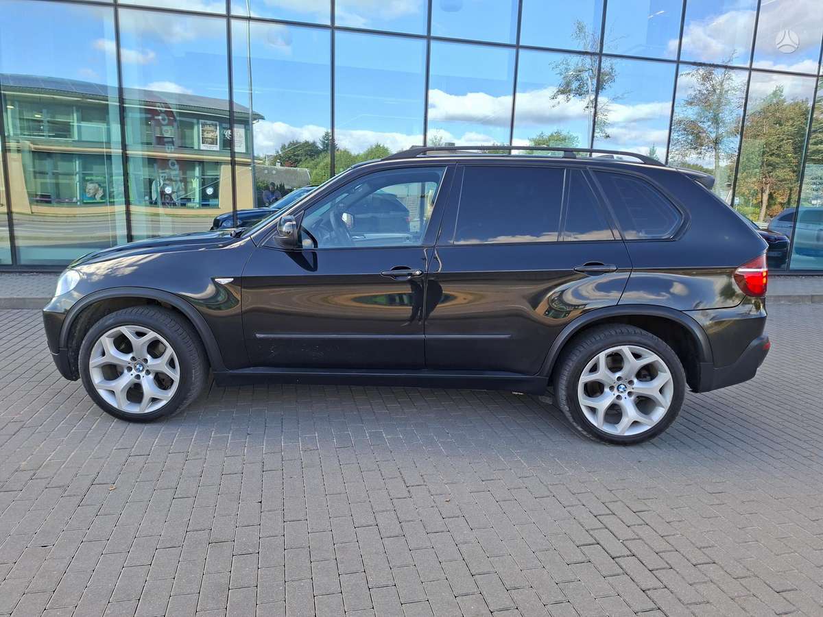 BMW X5 2008 — photo 6