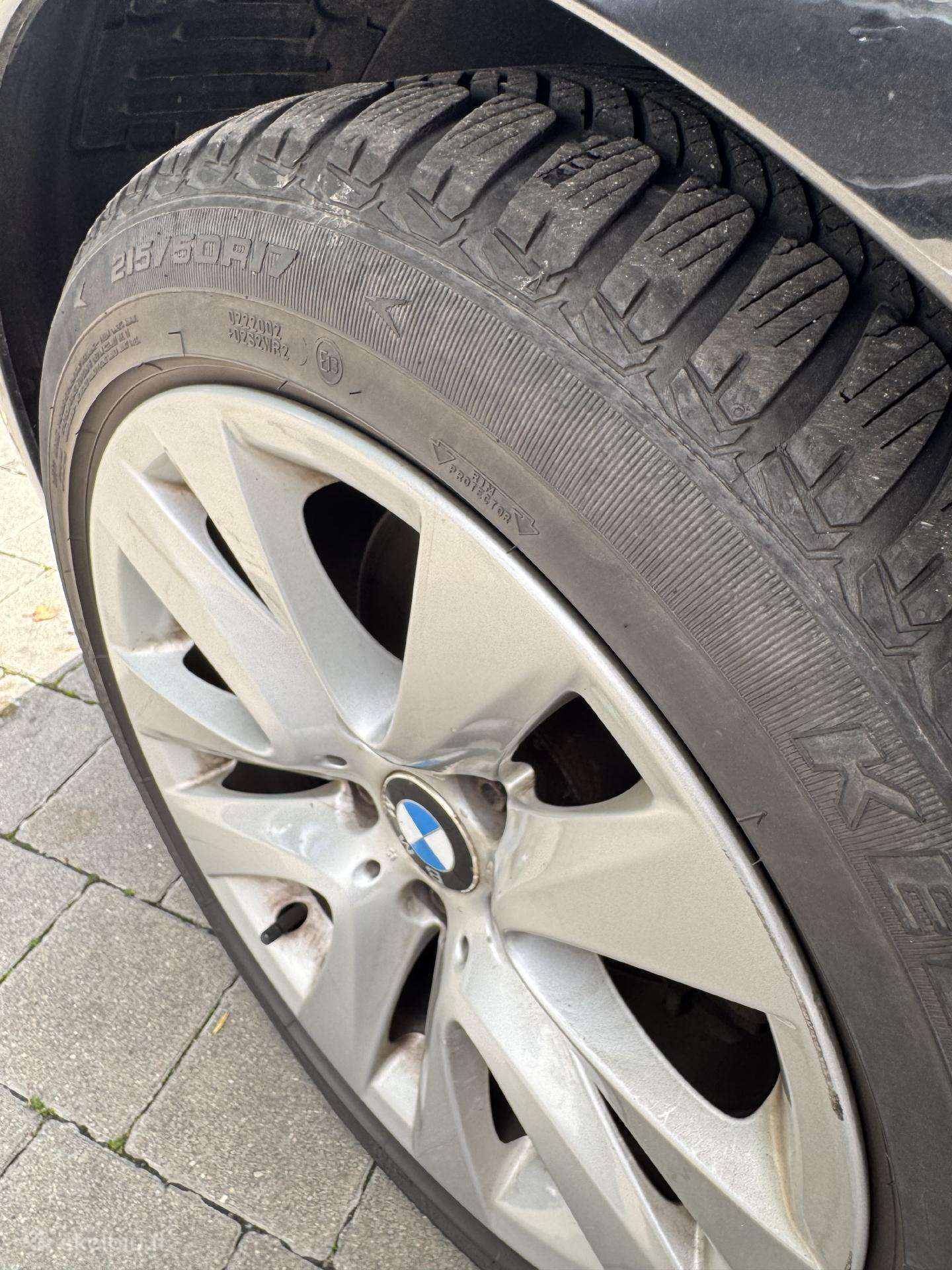 BMW 320 2009 — photo 10
