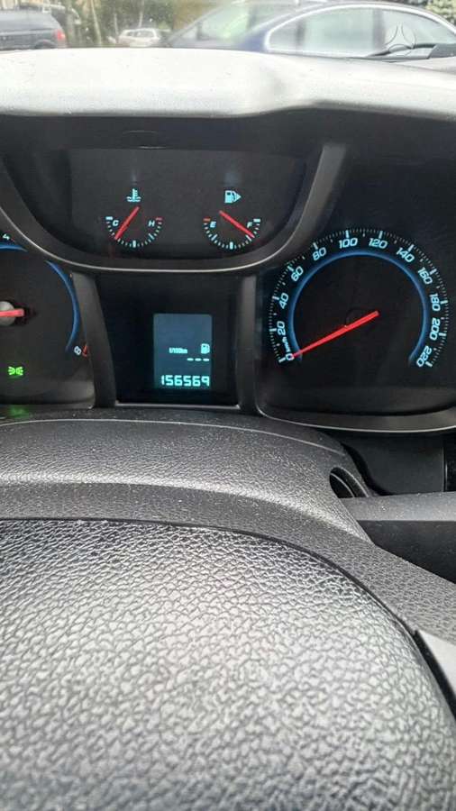 Chevrolet Orlando 2012 — photo 14