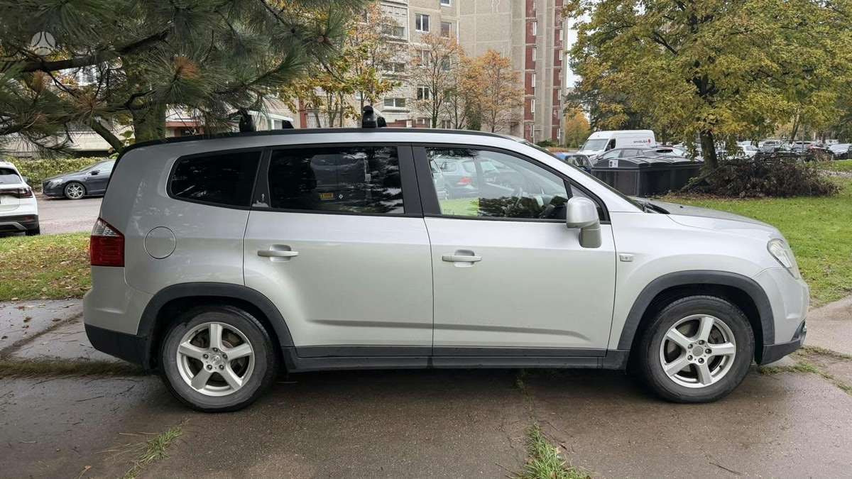Chevrolet Orlando 2012 — photo 6