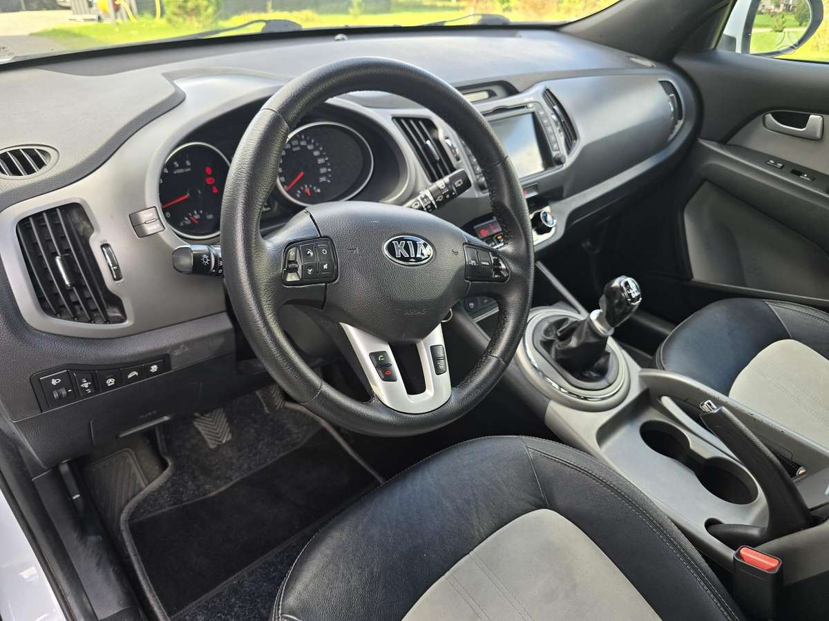 Kia Sportage 2015 — photo 12