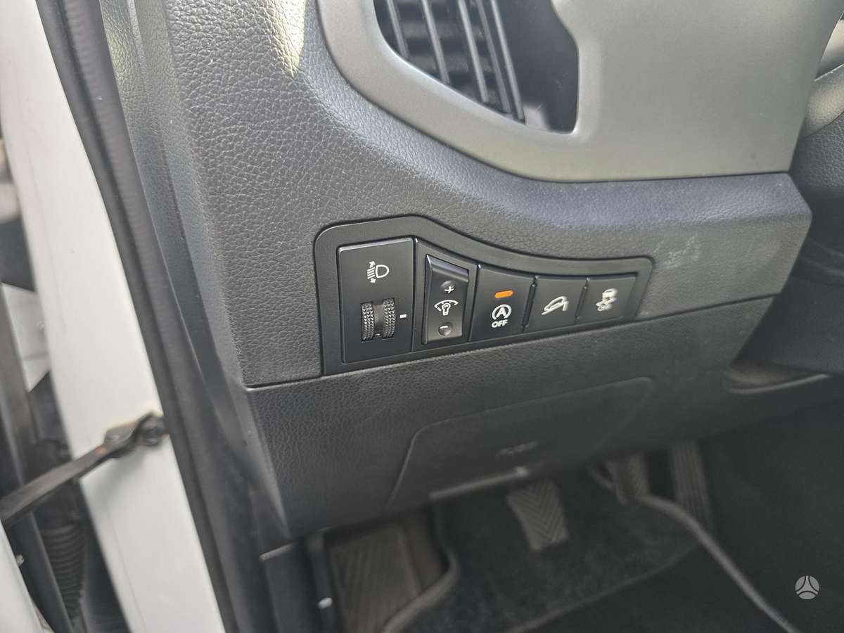 Kia Sportage 2015 — photo 18