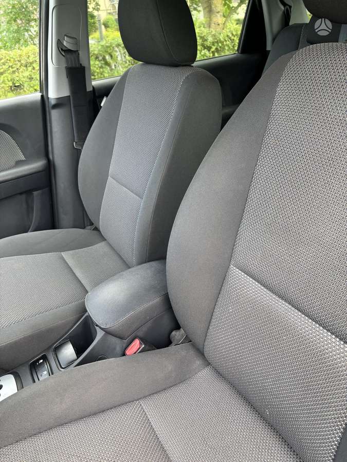 Kia Sportage 2009 — photo 16
