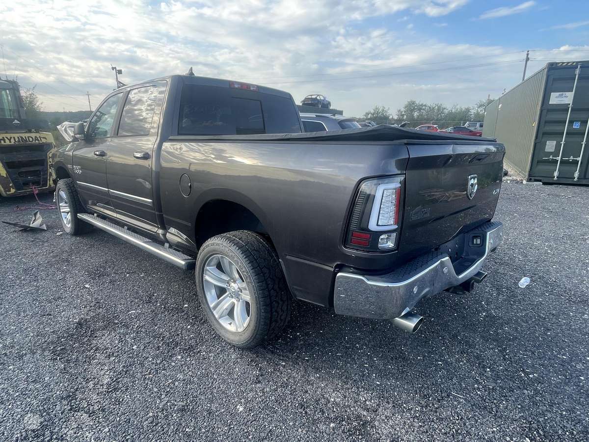Dodge Ram 2014 — photo 7