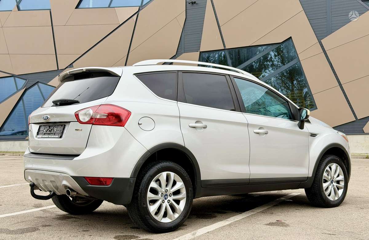 Ford Kuga 2009 — photo 15